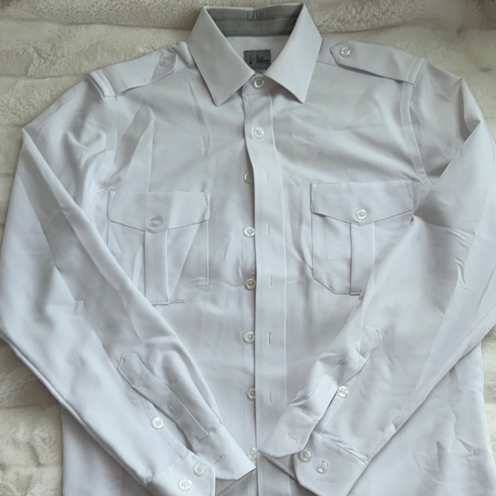 A Cut Above Size 16 - Pilot Uniform - gently used - Men's White Button-Up Shirt